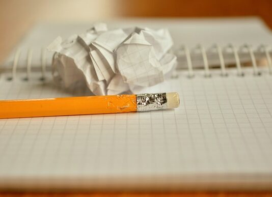 Jak długo rozpuszcza się papier toaletowy?