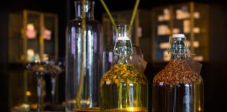 Kiedy VAT data wystawienia czy sprzedaży?